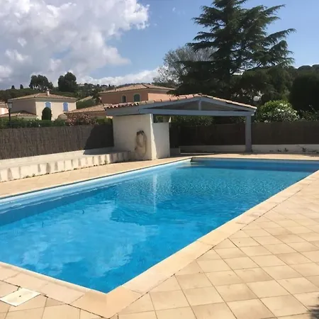 Tatil Evi La Garonnette 12 By Interhome